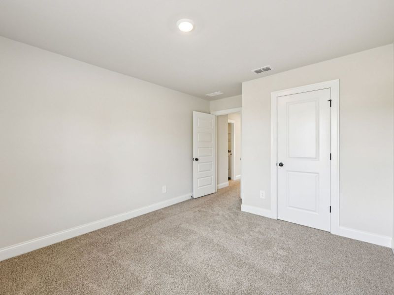The Chatham floorplan with the Balanced White interior package.