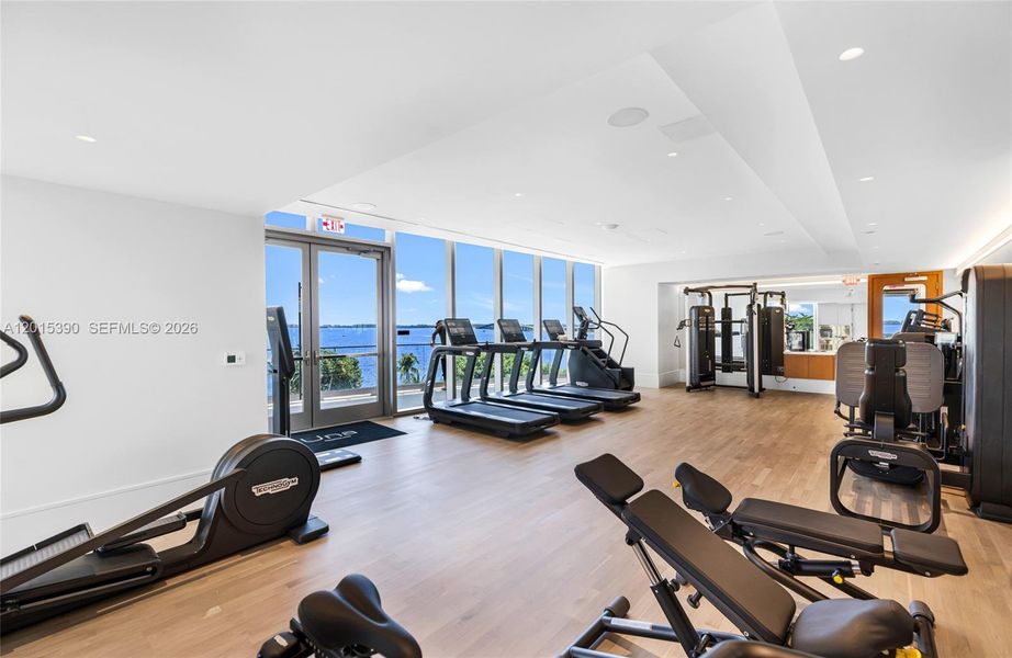 Community amenities in , Miami (Image 80).