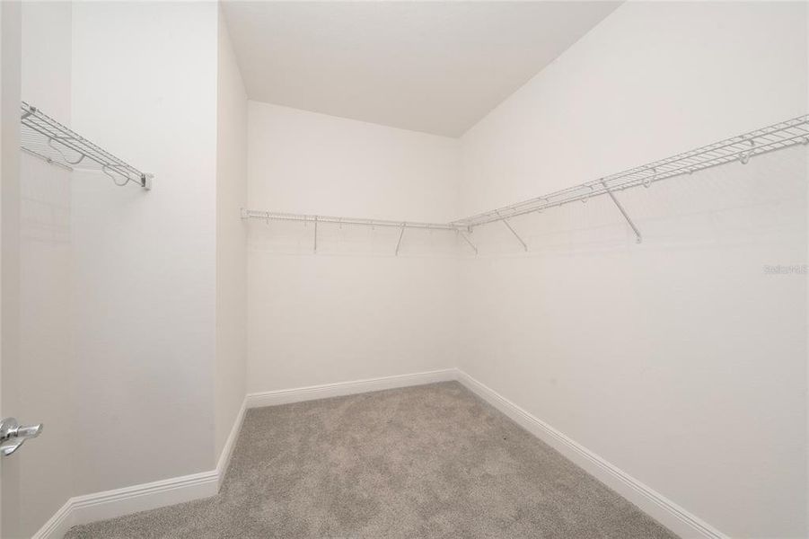 Spacious, unfurnished interior of a new home in Havenfield at Crossprairie, St. Cloud (Image 23).