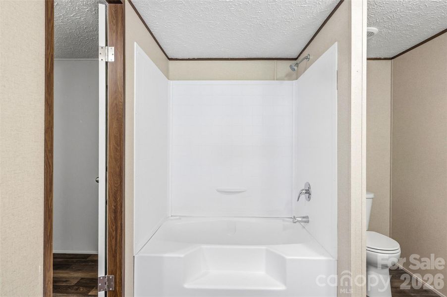 Primary ensuite Primary ensuite