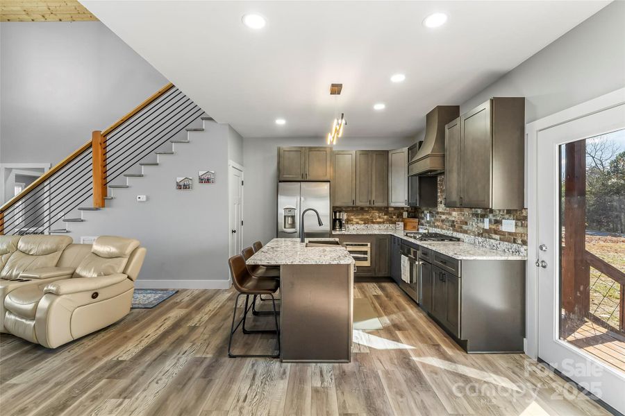 Furnished interior view inside a new home in , Nebo (Image 33).