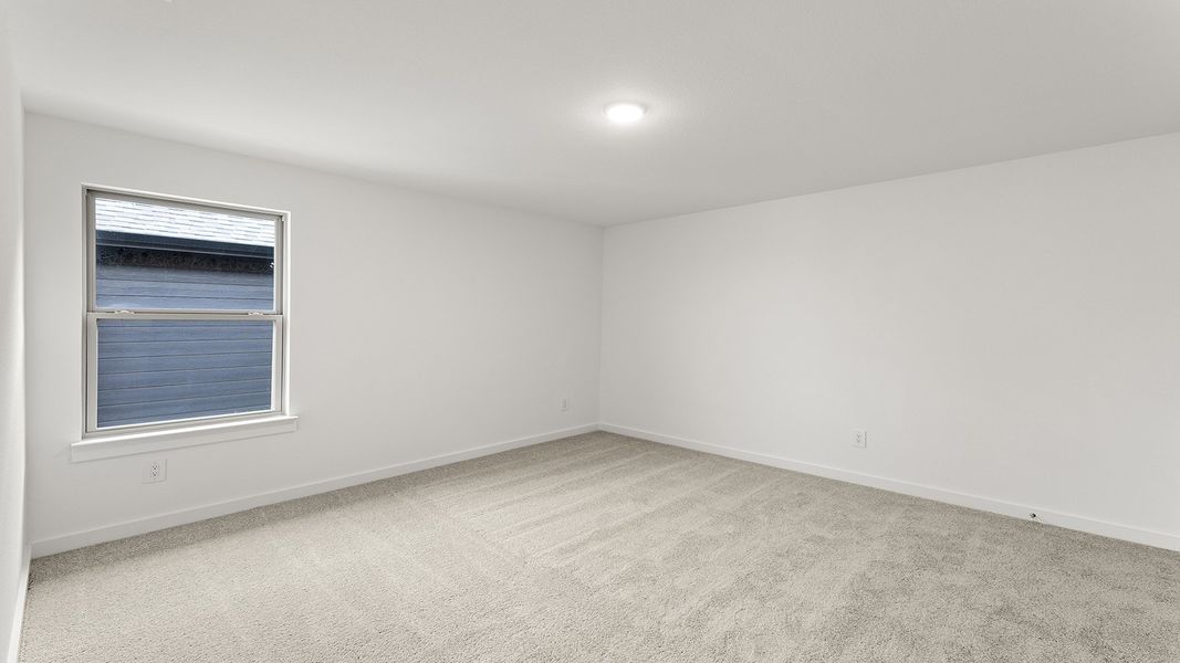Spacious, unfurnished interior of a new home in Keeneland 50s, Aubrey (Image 25).