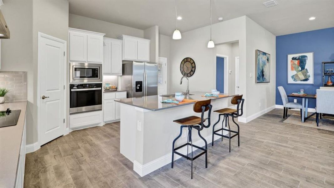 Furnished interior view inside a new home in Lakeview Pointe, Grand Prairie (Image 7).