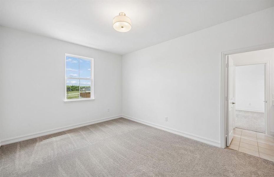 Secondary bedroom