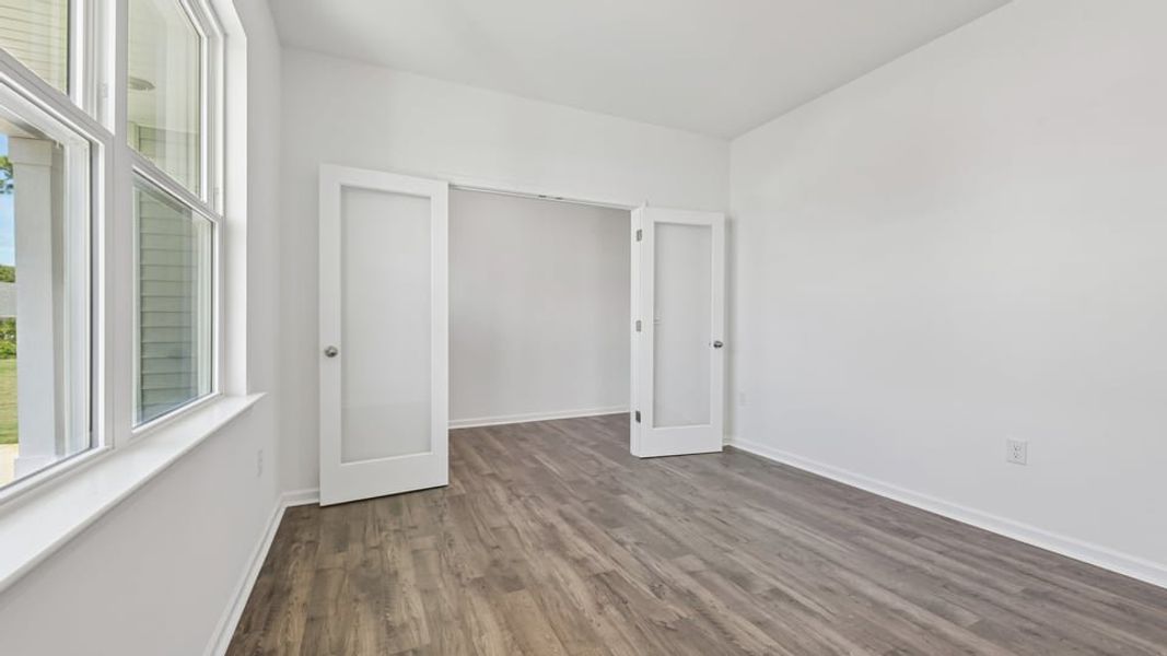 Spacious, unfurnished interior of a new home in Mason Ridge, Spring Lake (Image 14).