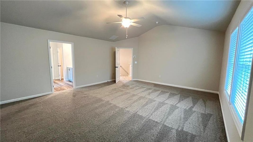 Spacious, unfurnished interior of a new home in , Braselton (Image 16).