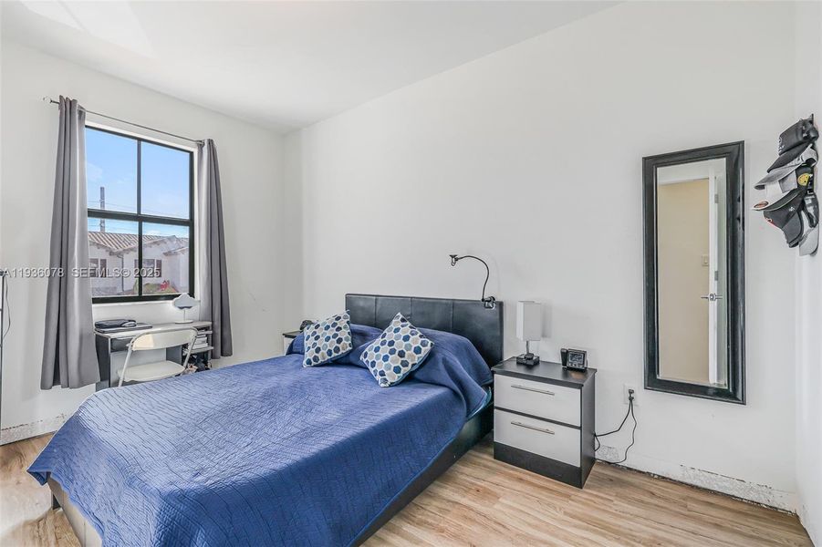 Furnished interior view inside a new home in , Homestead (Image 16).