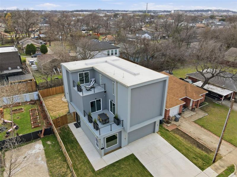 Front exterior of a new home in , Dallas, TX, highlighting curb appeal (Image 22).