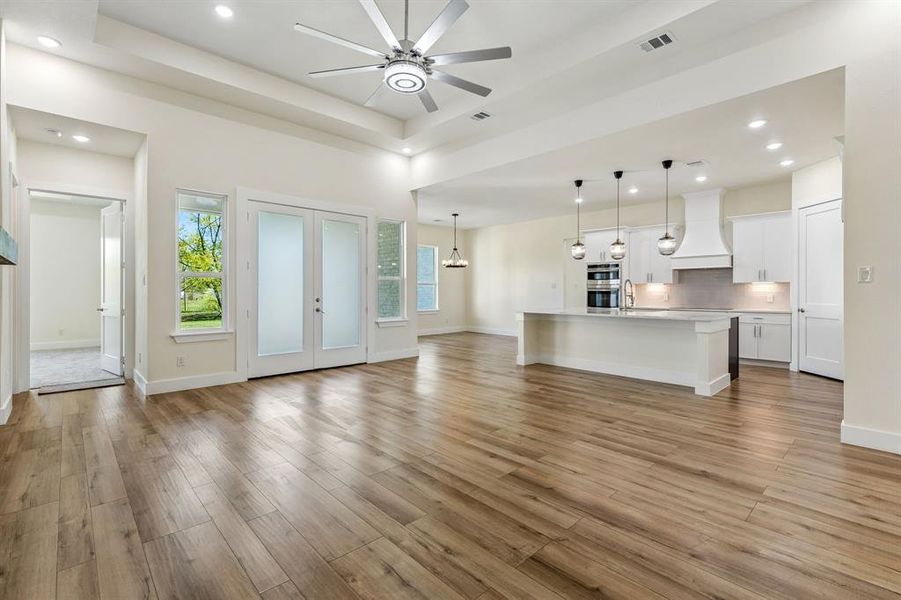 Spacious, unfurnished interior of a new home in , Rowlett (Image 19). Spacious, unfurnished interior of a new home in , Rowlett (Image 19).