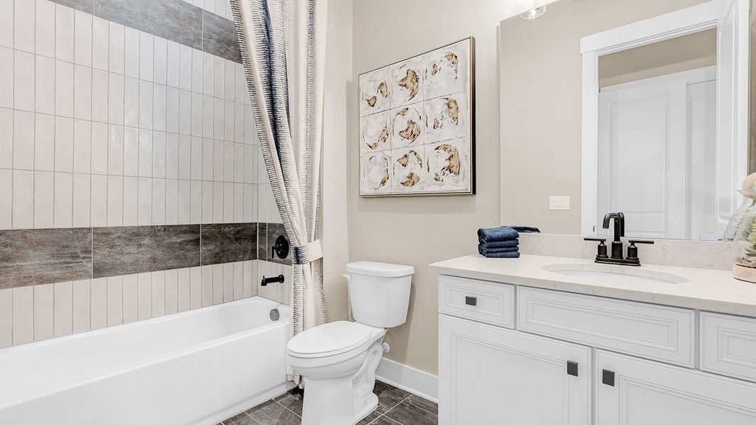 En Suite Bath