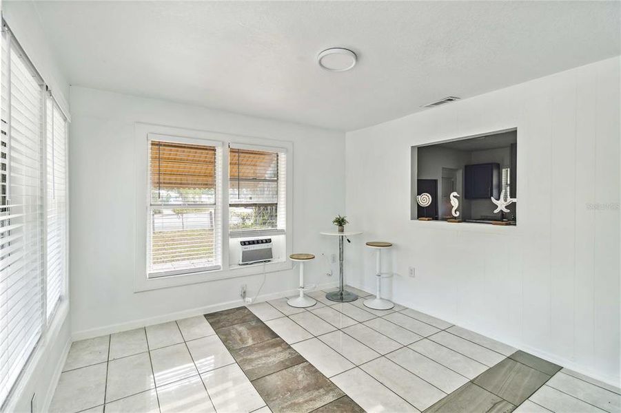 Image 29 of a home in .