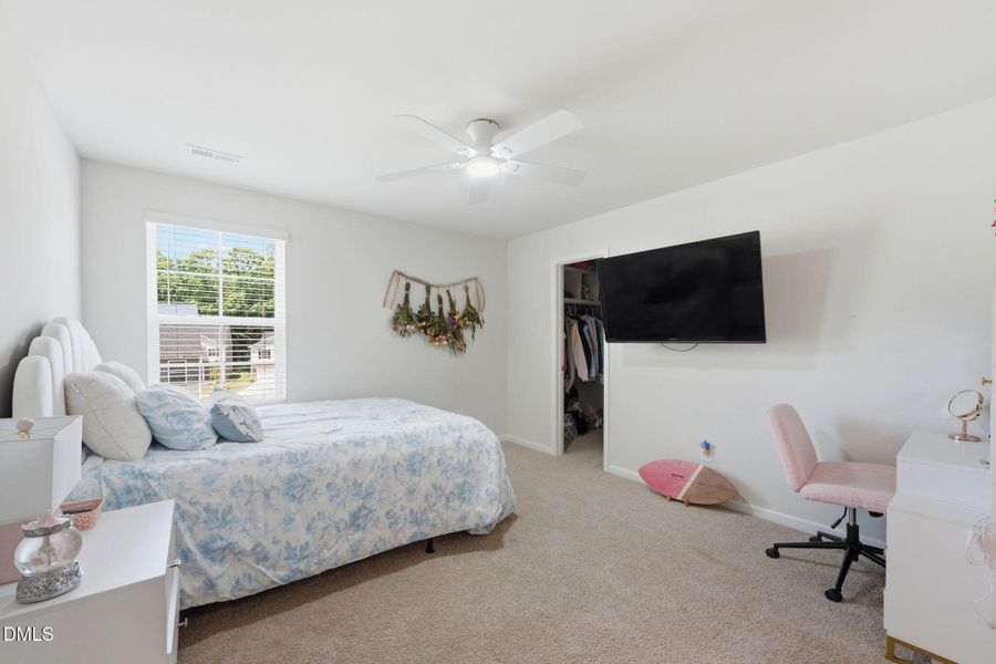 46-web-or-mls-ROB04864