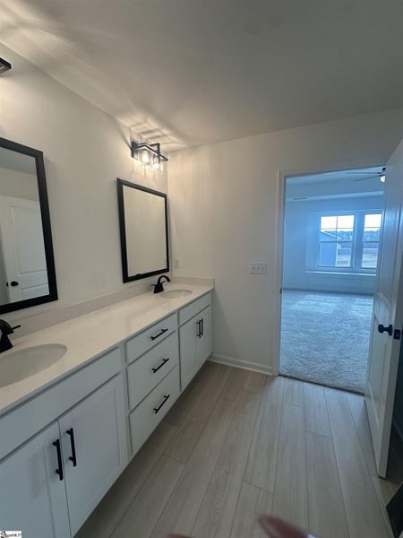 Furnished interior view inside a new home in Shiloh Trail, Wellford (Image 10).