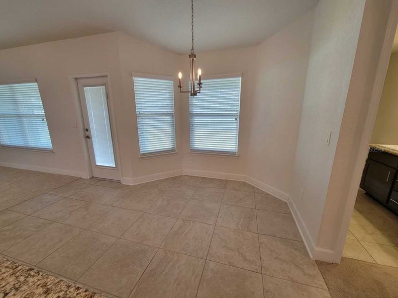 Spacious, unfurnished interior of a new home in Ocala Crossings South, Ocala (Image 10).