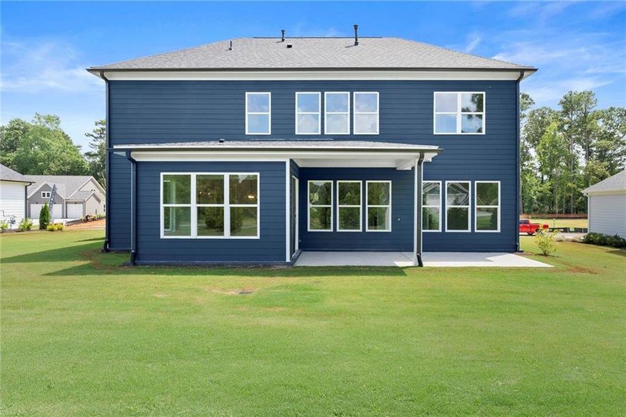 Exterior details and patio area of a home in Hillgrove Preserve, Powder Springs (Image 30).