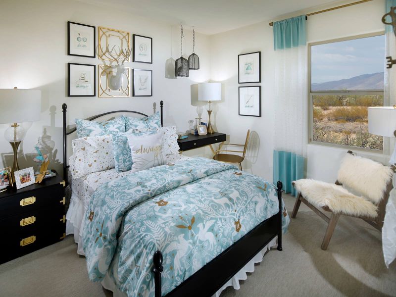 The 1600 floorplan modeled at La Estancia.