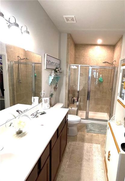 Furnished interior view inside a new home in , Hoschton (Image 4).