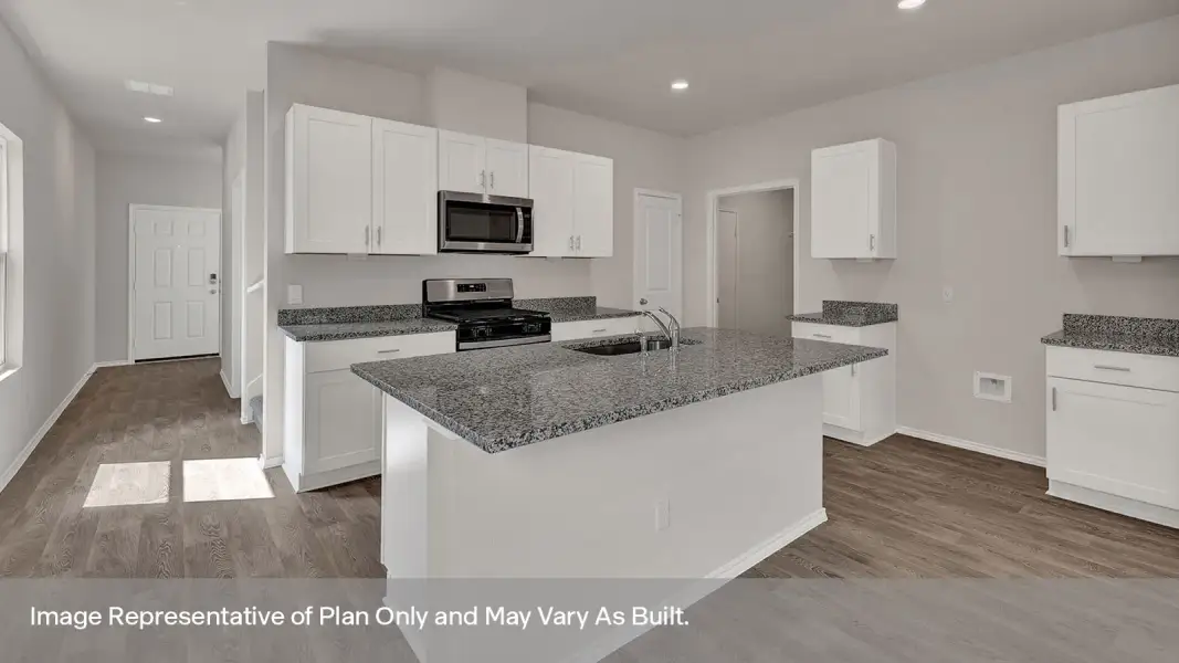 Furnished interior view inside a new home in Bollinger, Maxwell (Image 5).