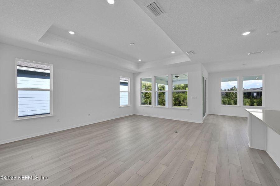 Spacious, unfurnished interior of a new home in Del Webb Nocatee, Ponte Vedra (Image 19).