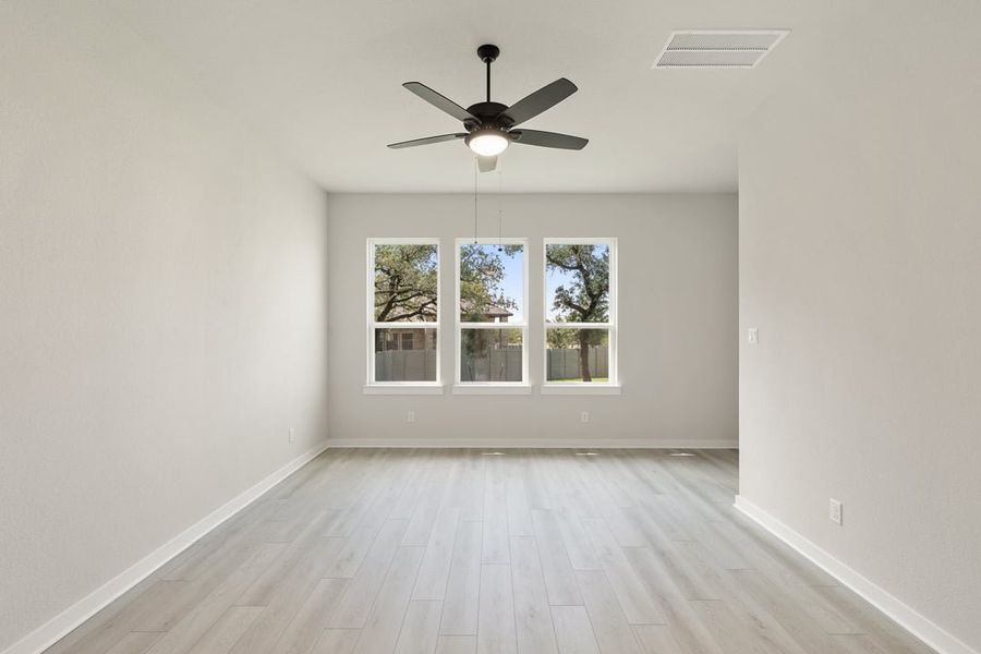 Spacious, unfurnished interior of a new home in Park Collection At Wolf Ranch, Georgetown (Image 44).