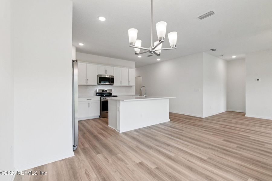 Spacious, unfurnished interior of a new home in Panther Creek, Jacksonville (Image 23). Spacious, unfurnished interior of a new home in Panther Creek, Jacksonville (Image 23).
