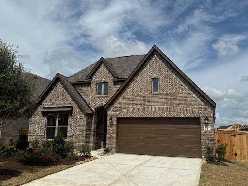 Community amenities in Dunham Pointe 50', Cypress (Image 12).