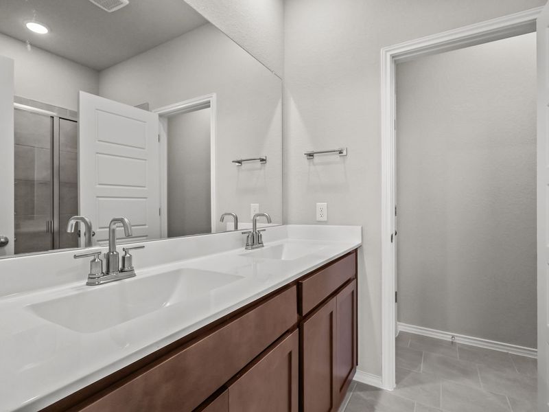 Representative furnished interior of a home built from the The Frio F by Davidson Homes LLC in Heartland, Heartland (Image 9). Representative furnished interior of a home built from the The Frio F by Davidson Homes LLC in Heartland, Heartland (Image 9).