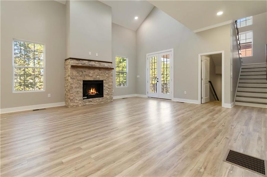 Spacious, unfurnished interior of a new home in , Atlanta (Image 42).