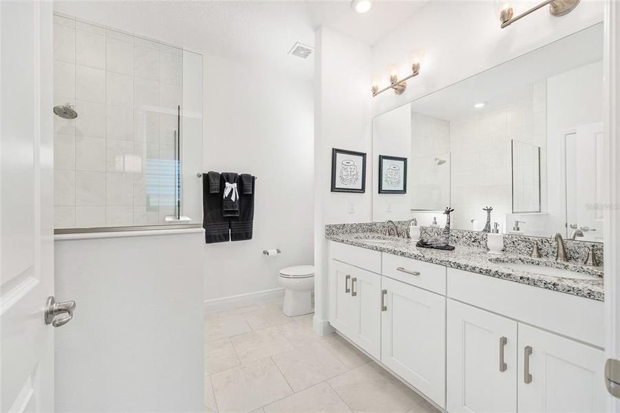 Furnished interior view inside a new home in , Ocala (Image 19).