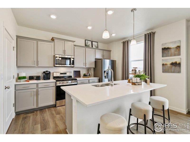 Furnished interior view inside a new home in Settlers Crossing, Commerce City (Image 22).