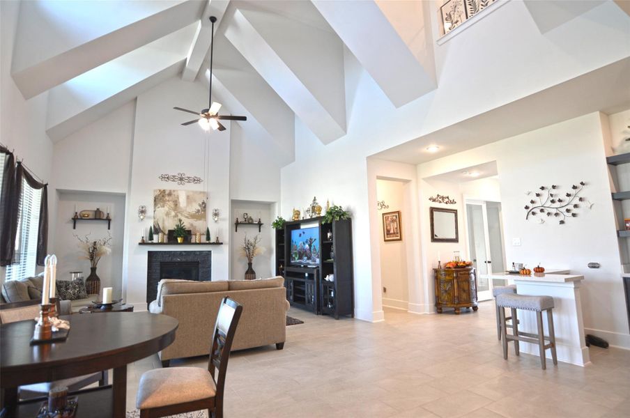 Furnished interior view inside a new home in Del Bello Lakes – 60', Manvel (Image 4). Furnished interior view inside a new home in Del Bello Lakes – 60', Manvel (Image 4).