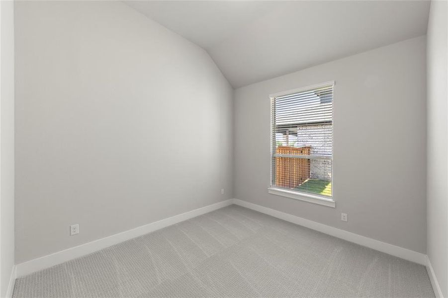 06. 2505 Rolling Hills - Bed 3 06. 2505 Rolling Hills - Bed 3