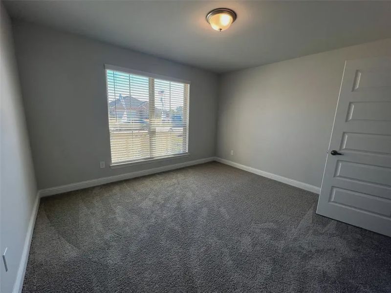 Spacious, unfurnished interior of a new home in Bayou Maison, Dickinson (Image 12). Spacious, unfurnished interior of a new home in Bayou Maison, Dickinson (Image 12).