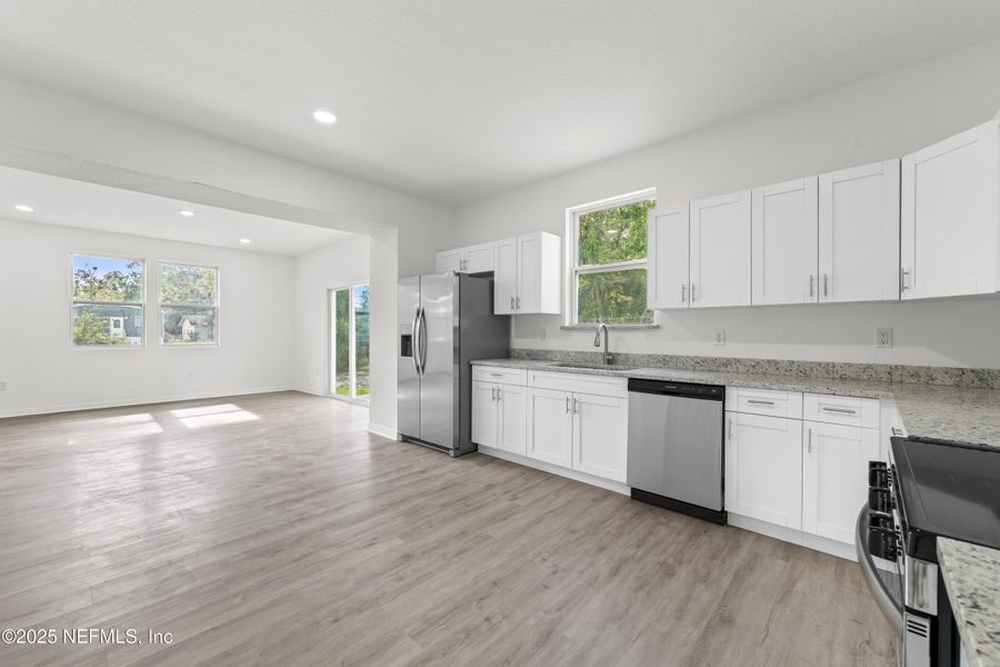 Furnished interior view inside a new home in , Jacksonville (Image 8).