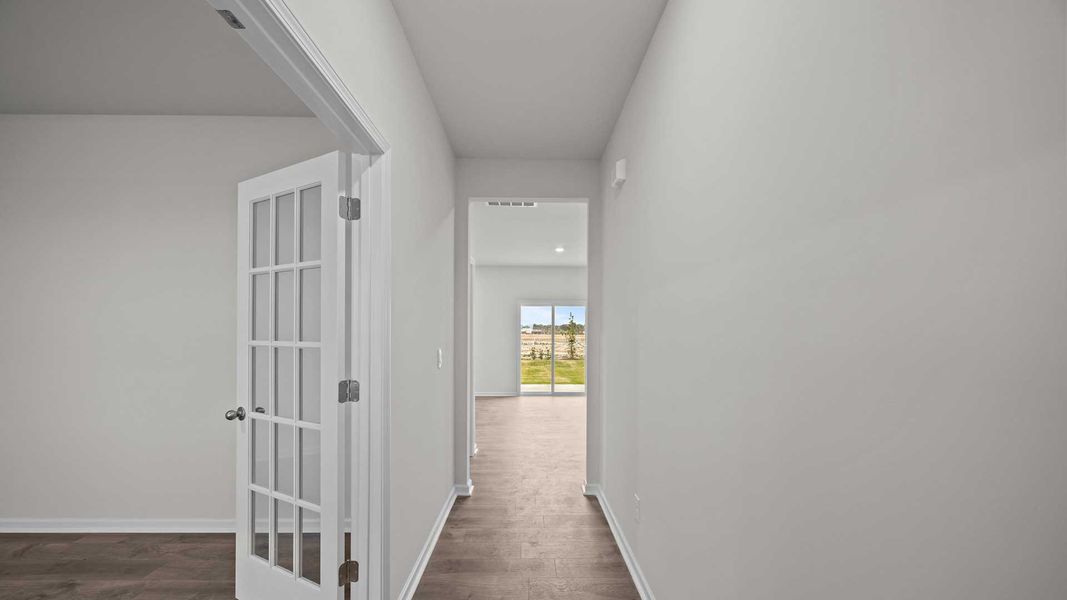 Image 29 of a home in Ridgewood Farms.