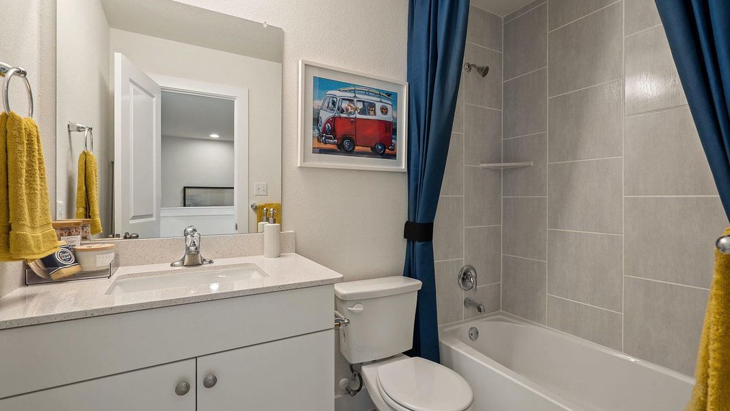 Furnished interior view inside a new home in Saddle Creek Twinhomes, Georgetown (Image 6). Furnished interior view inside a new home in Saddle Creek Twinhomes, Georgetown (Image 6).