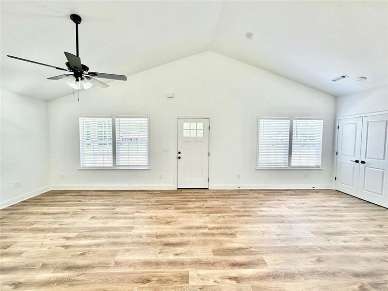 Spacious, unfurnished interior of a new home in , Rome (Image 16).