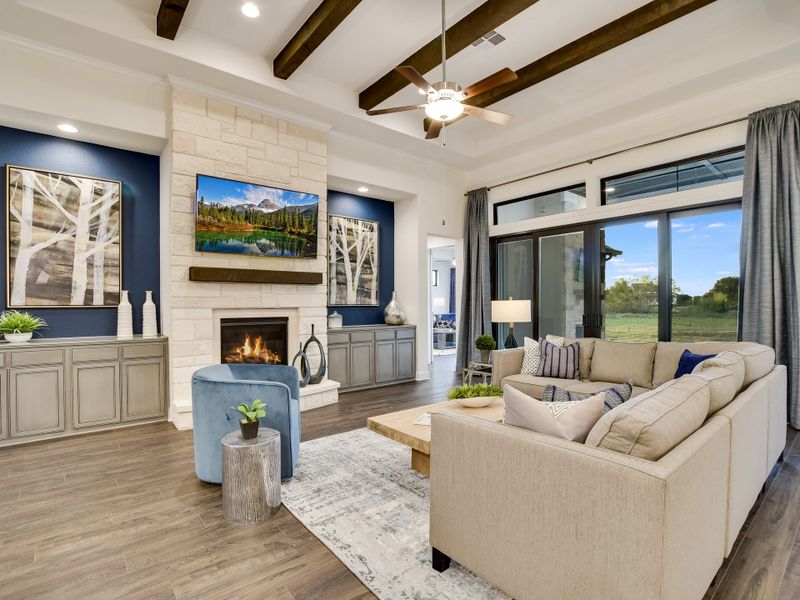 Representative furnished interior of a home built from the San Simeon I by Giddens Homes in Clearwater Ranch, Liberty Hill (Image 169).