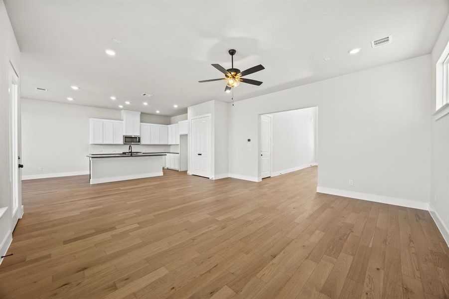 Spacious, unfurnished interior of a new home in North Square at Uptown, Celina (Image 24).