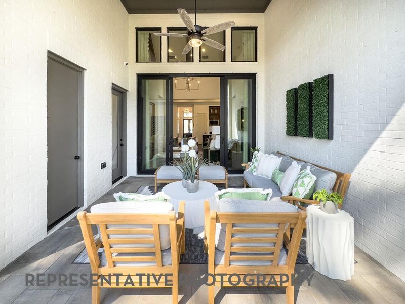 Exterior details and patio area of a home in Kresston 70s, Montgomery (Image 4).