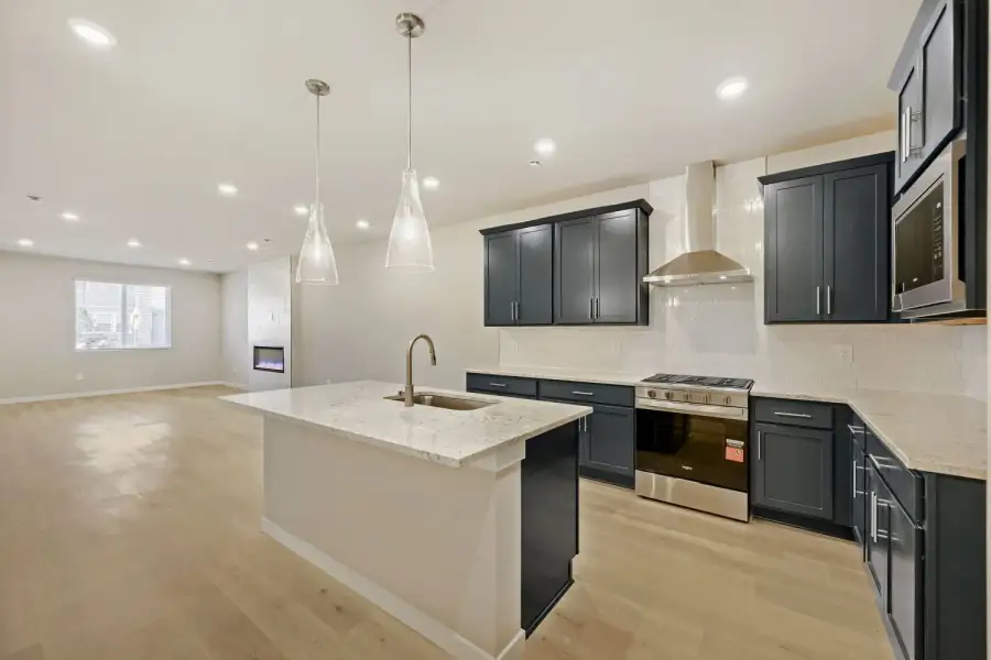 New Home in Longmont, CO.  - Slide 13
