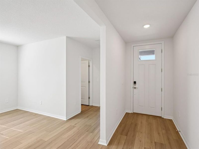 Spacious, unfurnished interior of a new home in The Grove at Stuart Crossing - Classic Series, Bartow (Image 27). Spacious, unfurnished interior of a new home in The Grove at Stuart Crossing - Classic Series, Bartow (Image 27).