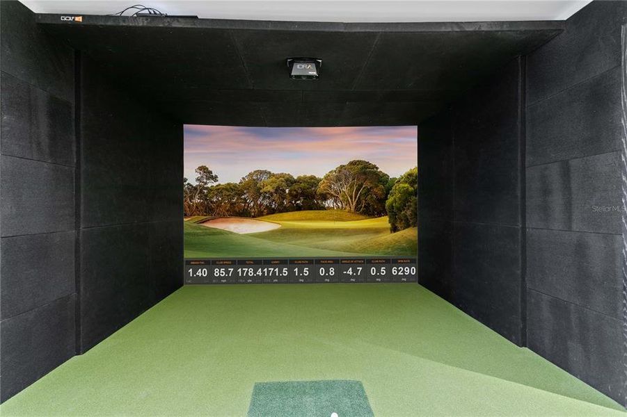 Exterior details and patio area of a home in , Tampa (Image 31).