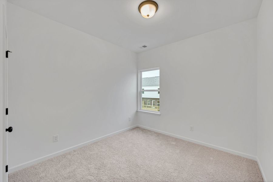 Spacious, unfurnished interior of a new home in Sweetbriar Place, Lebanon (Image 18). Spacious, unfurnished interior of a new home in Sweetbriar Place, Lebanon (Image 18).