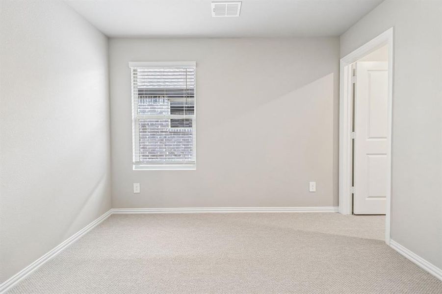 Photo is not of the actual home, but is an inspirational photo of builder’s model home and may depict options, furnishings, and/or decorator features that are not included.