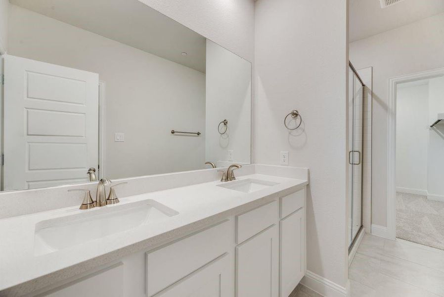 Furnished interior view inside a new home in Bayside, Rowlett (Image 9).