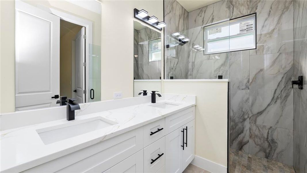 Furnished interior view inside a new home in , Punta Gorda (Image 19).