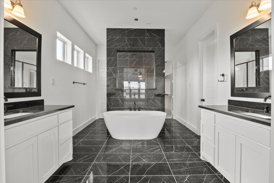 Representative furnished interior of a home built from the Davenport by Windsor Homes in Winding Creek, Rockwall (Image 11).