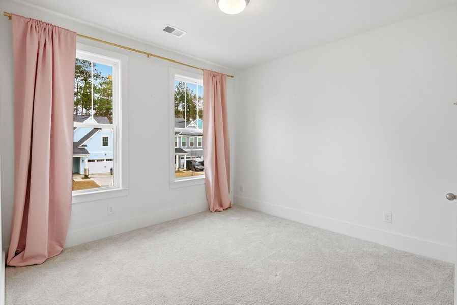 Spacious, unfurnished interior of a new home in , Ravenel (Image 23).