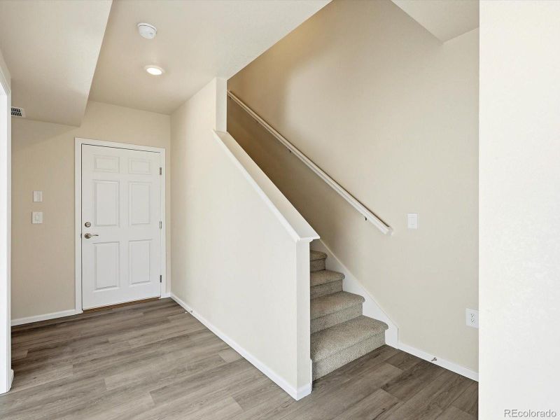 Spacious, unfurnished interior of a new home in Three Hills, Morrison (Image 26).